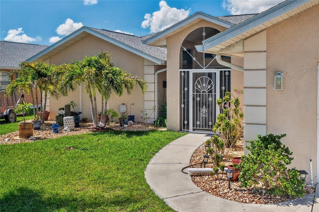 En Venta: $550,000 (3 camas, 2 baños, 2031 Pies cuadrados)