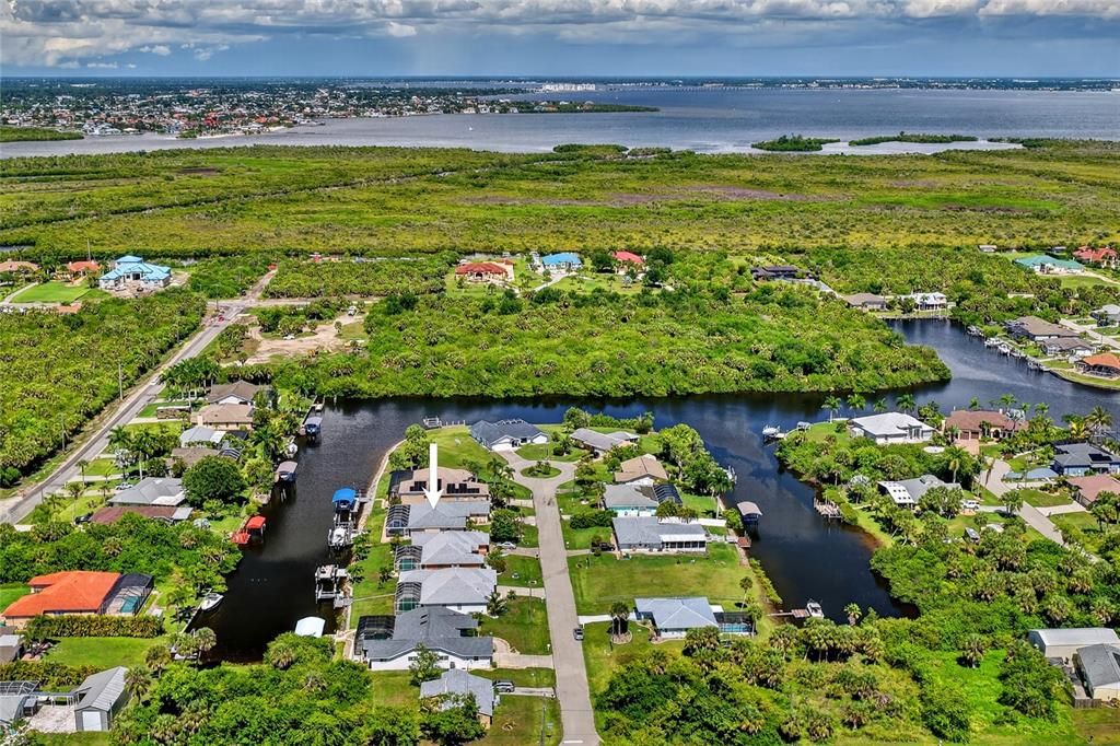 En Venta: $550,000 (3 camas, 2 baños, 2031 Pies cuadrados)
