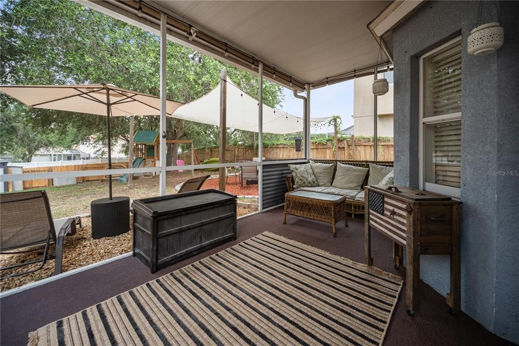 Active With Contract: $350,000 (4 beds, 2 baths, 1533 Square Feet)