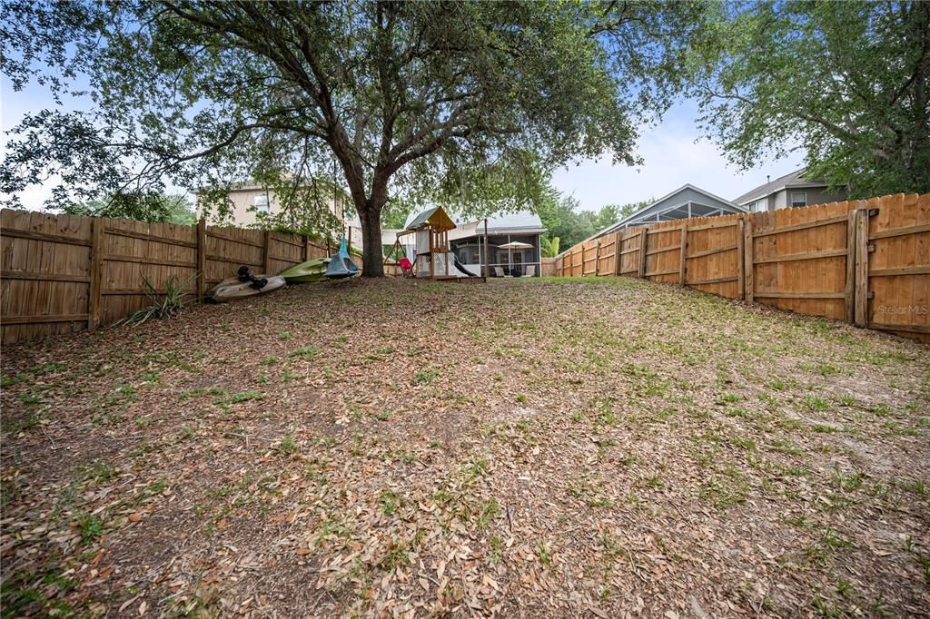 Active With Contract: $350,000 (4 beds, 2 baths, 1533 Square Feet)