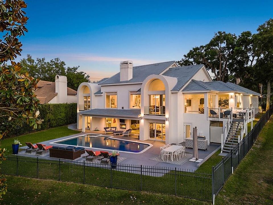 For Sale: $2,445,000 (6 beds, 5 baths, 5071 Square Feet)