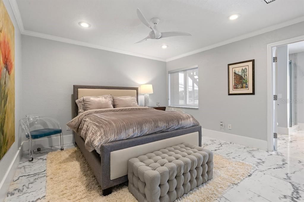 For Sale: $2,445,000 (6 beds, 5 baths, 5071 Square Feet)