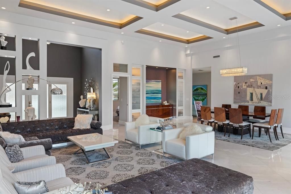 For Sale: $2,445,000 (6 beds, 5 baths, 5071 Square Feet)