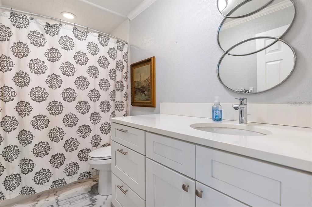 For Sale: $2,445,000 (6 beds, 5 baths, 5071 Square Feet)