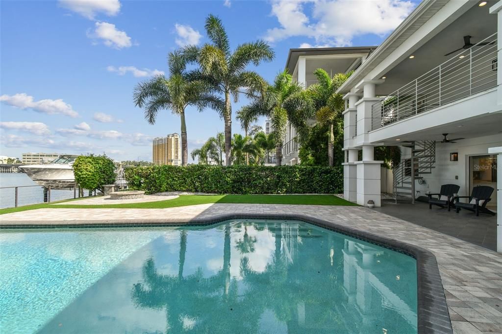 For Rent: $19,000 (4 beds, 4 baths, 3380 Square Feet)