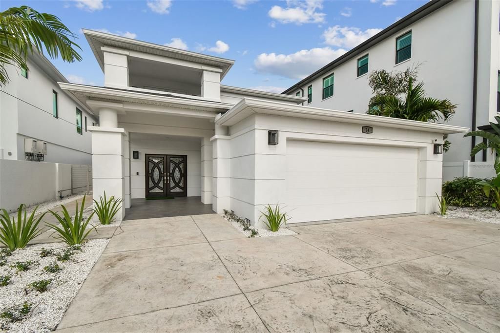 For Rent: $19,000 (4 beds, 4 baths, 3380 Square Feet)