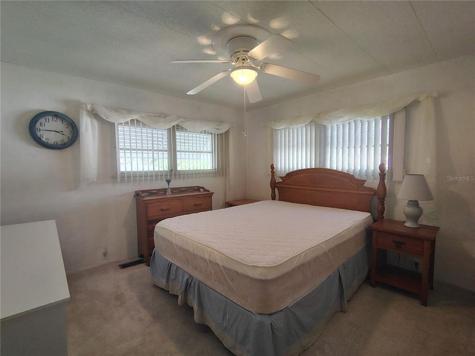 For Rent: $2,000 (2 beds, 2 baths, 960 Square Feet)