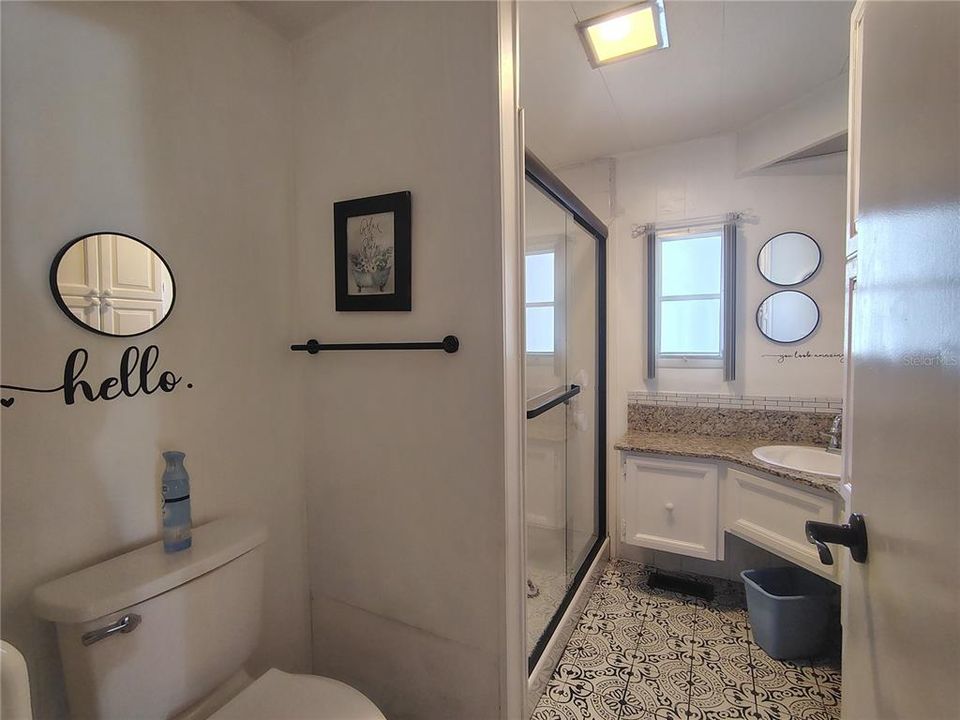 For Rent: $2,000 (2 beds, 2 baths, 960 Square Feet)