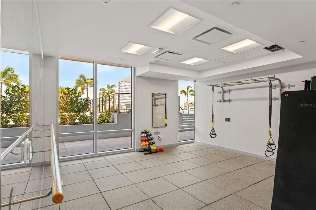 For Sale: $3,475,000 (3 beds, 3 baths, 2606 Square Feet)