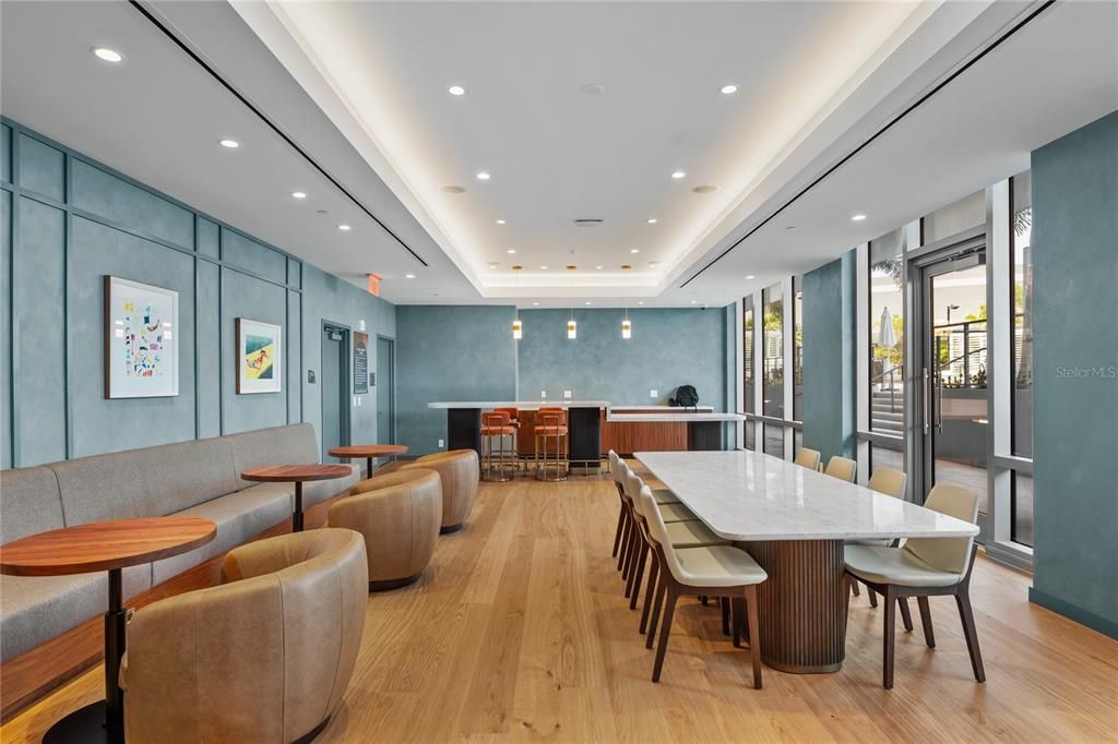 For Sale: $3,475,000 (3 beds, 3 baths, 2606 Square Feet)