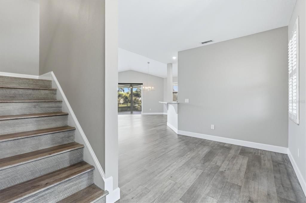 For Sale: $1,895,000 (6 beds, 4 baths, 4433 Square Feet)