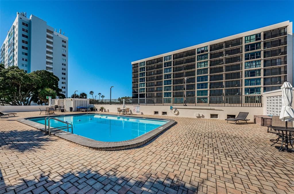 На продажу: $450,000 (2 спален, 2 ванн, 1290 Квадратных фут)