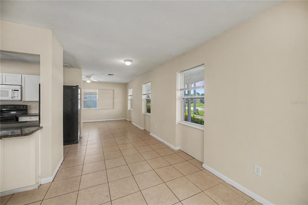 En Venta: $185,000 (2 camas, 1 baños, 1074 Pies cuadrados)