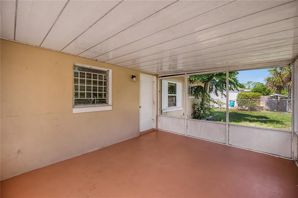 En Venta: $185,000 (2 camas, 1 baños, 1074 Pies cuadrados)