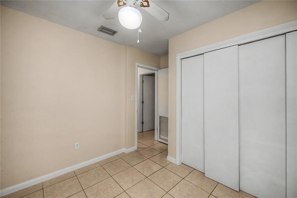 En Venta: $185,000 (2 camas, 1 baños, 1074 Pies cuadrados)