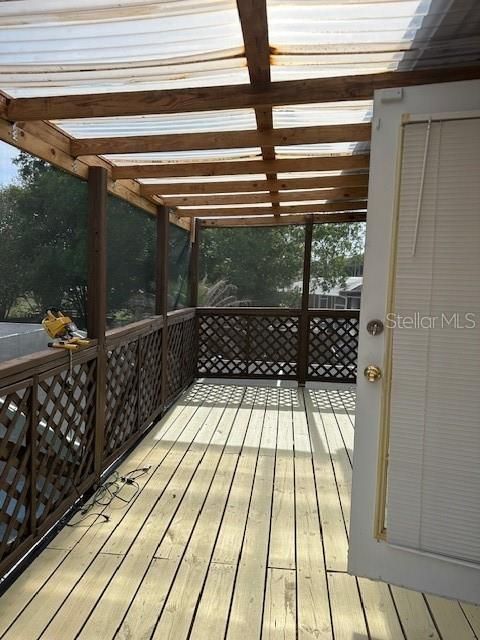 For Rent: $2,750 (4 beds, 2 baths, 1916 Square Feet)