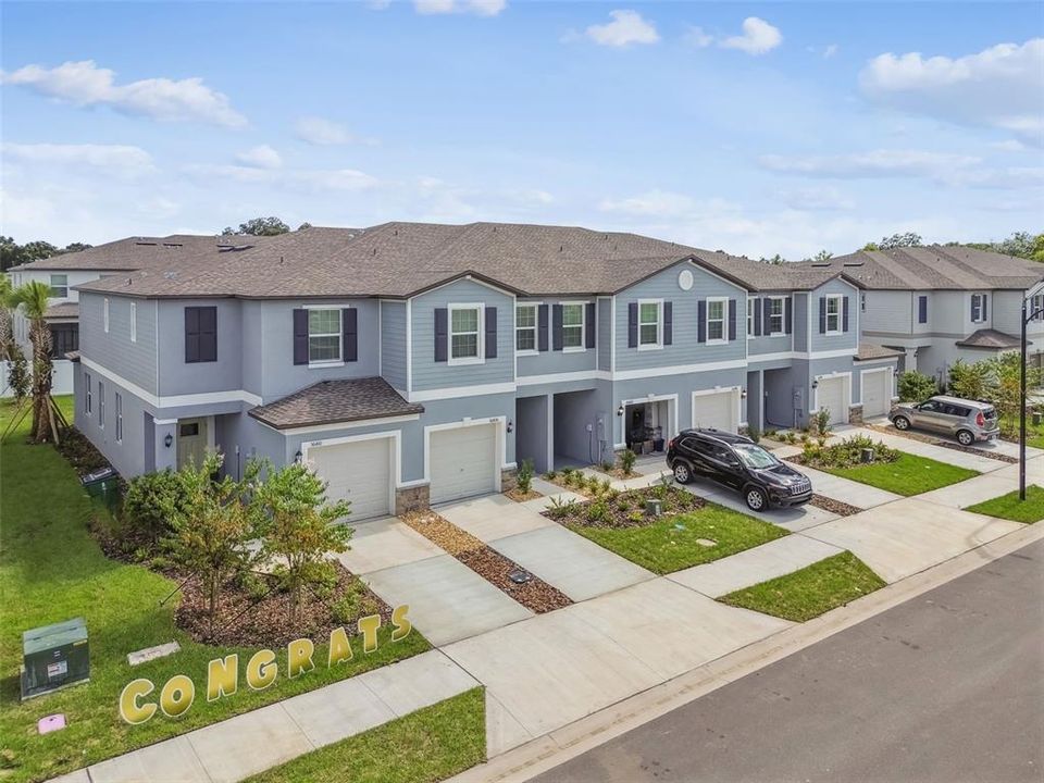 For Rent: $2,000 (3 beds, 2 baths, 1634 Square Feet)