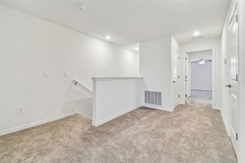 For Rent: $2,000 (3 beds, 2 baths, 1634 Square Feet)