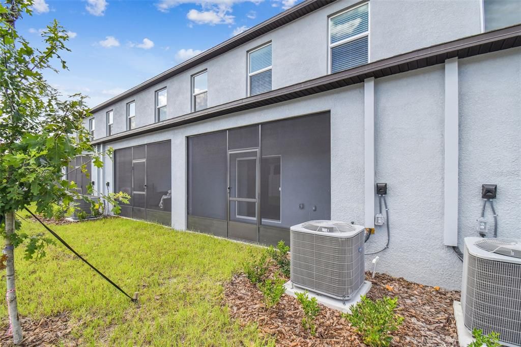 For Rent: $2,000 (3 beds, 2 baths, 1634 Square Feet)