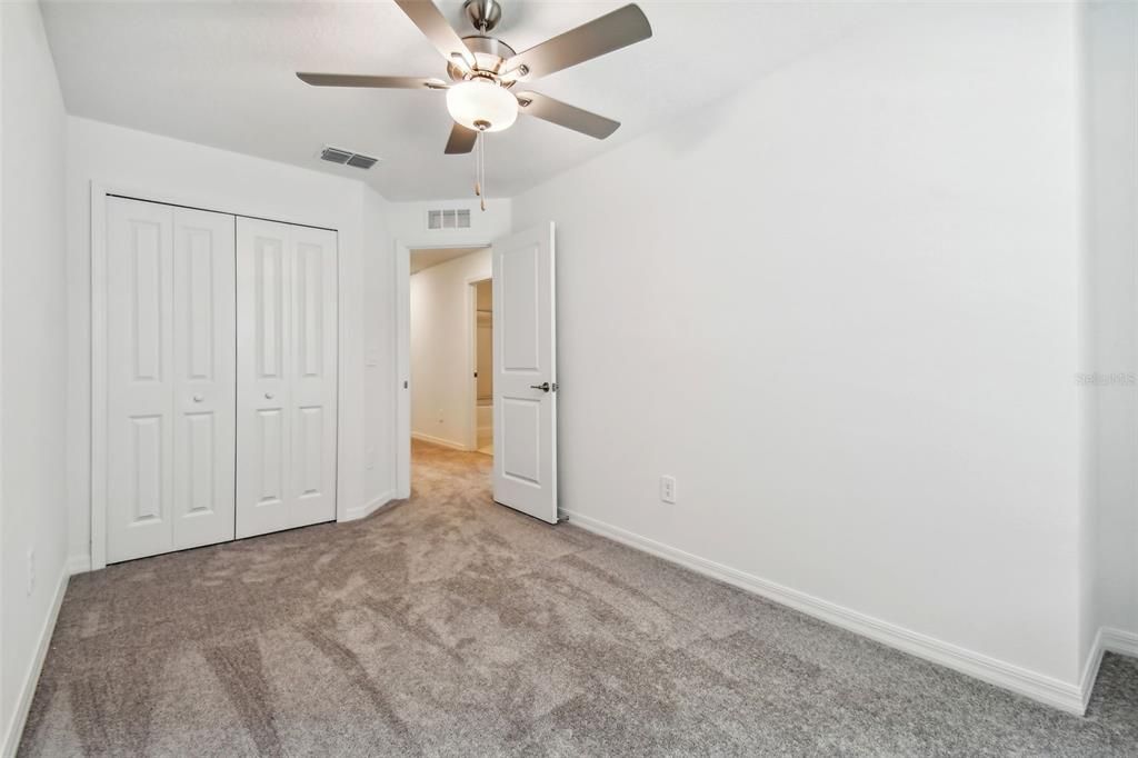 For Rent: $2,000 (3 beds, 2 baths, 1634 Square Feet)