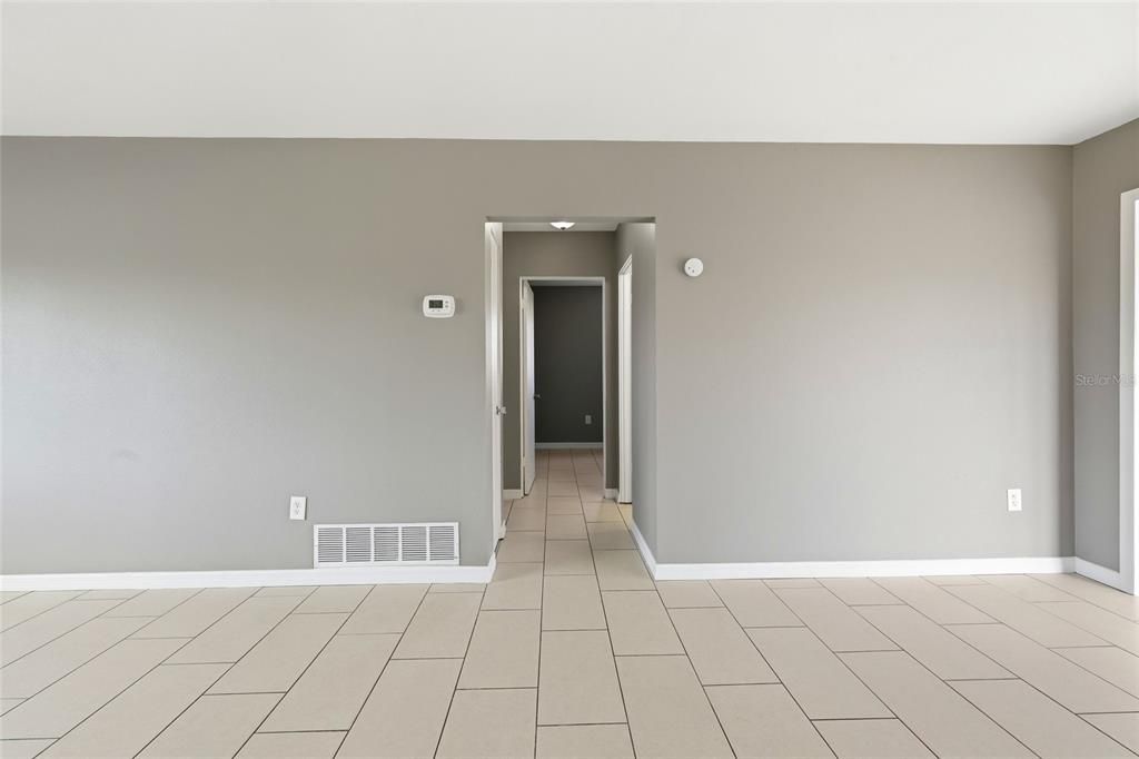На продажу: $265,000 (3 спален, 2 ванн, 1310 Квадратных фут)