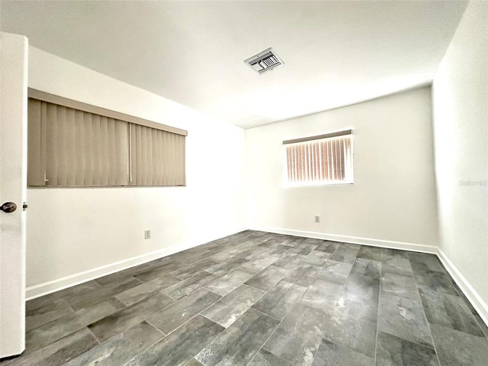 В аренду: $2,975 (2 спален, 2 ванн, 1700 Квадратных фут)