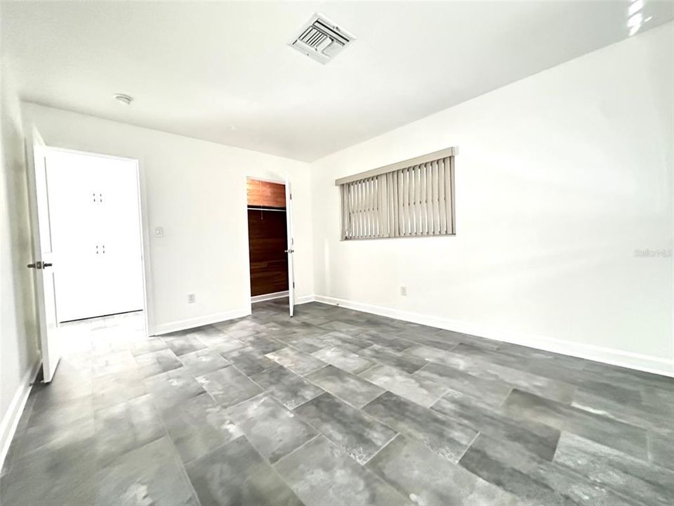 В аренду: $2,975 (2 спален, 2 ванн, 1700 Квадратных фут)