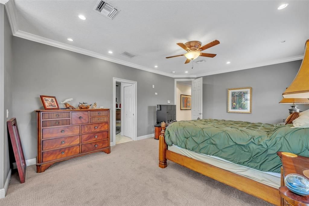 For Sale: $1,290,000 (4 beds, 3 baths, 3198 Square Feet)