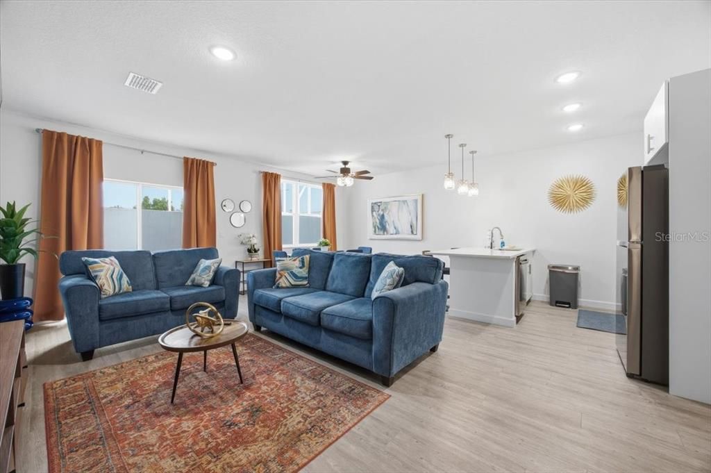 В аренду: $2,750 (3 спален, 2 ванн, 1493 Квадратных фут)