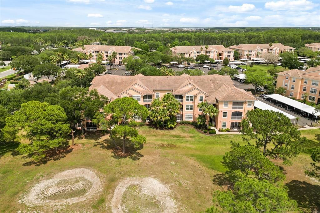 For Sale: $235,000 (3 beds, 2 baths, 1408 Square Feet)