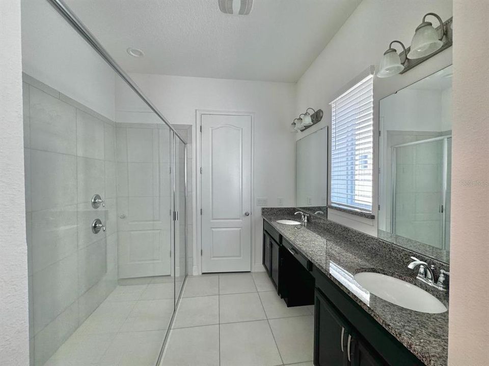 Active With Contract: $3,300 (3 beds, 2 baths, 1998 Square Feet)