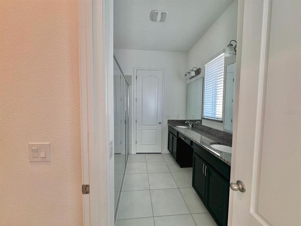 Active With Contract: $3,300 (3 beds, 2 baths, 1998 Square Feet)