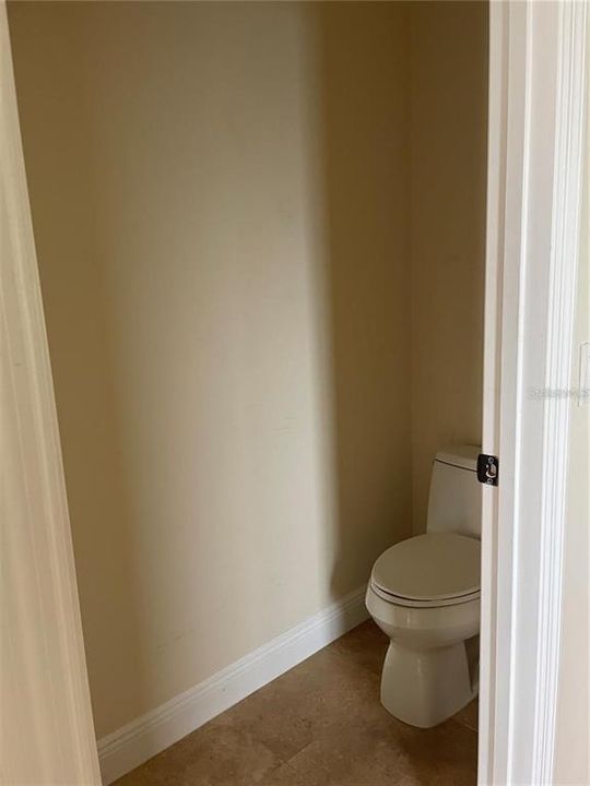For Rent: $3,060 (3 beds, 2 baths, 1700 Square Feet)