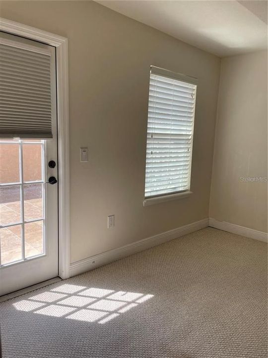 For Rent: $3,060 (3 beds, 2 baths, 1700 Square Feet)