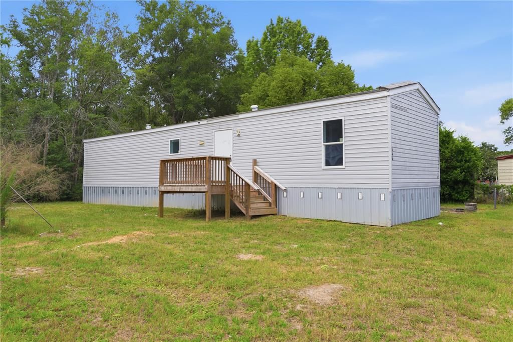 For Sale: $130,000 (3 beds, 2 baths, 854 Square Feet)