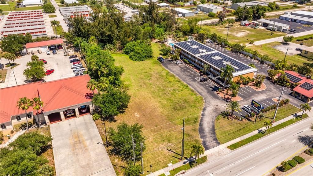 For Sale: $1,500,000 (1.72 acres)