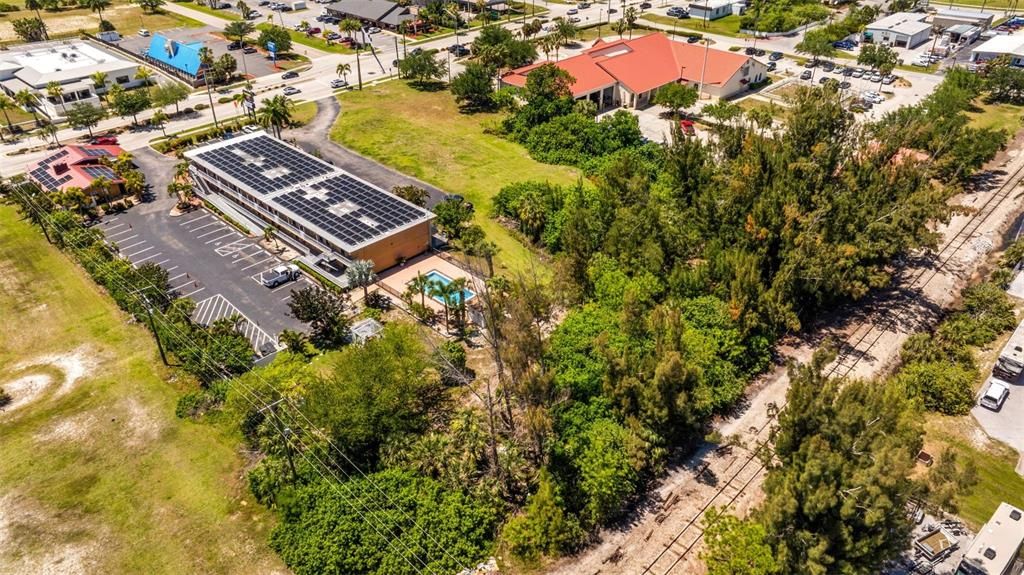 For Sale: $1,500,000 (1.72 acres)