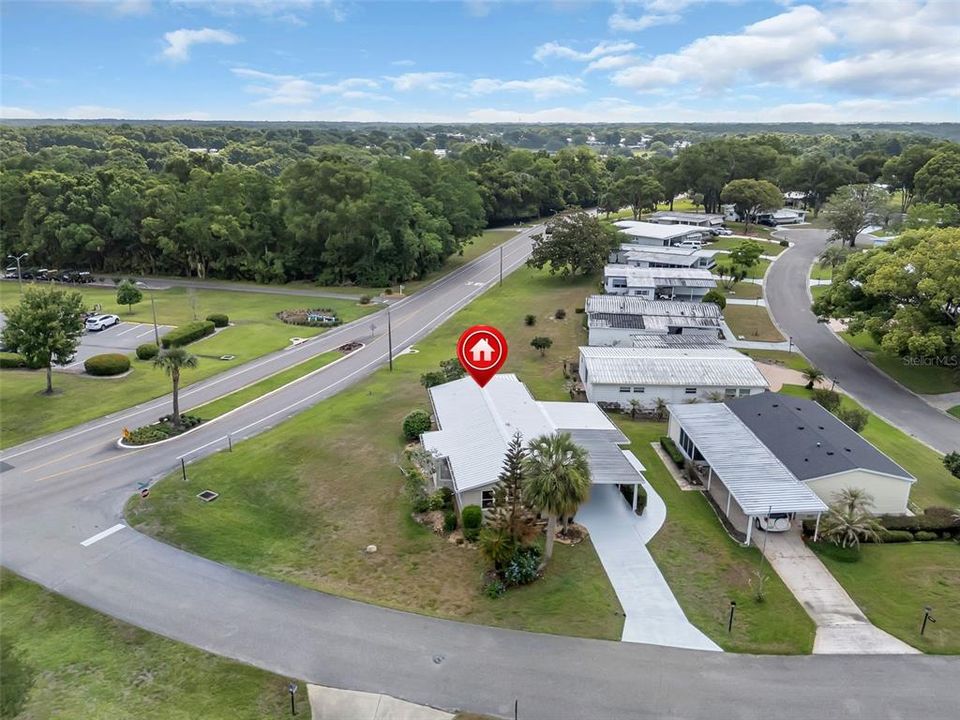 Active With Contract: $249,000 (2 beds, 2 baths, 1420 Square Feet)