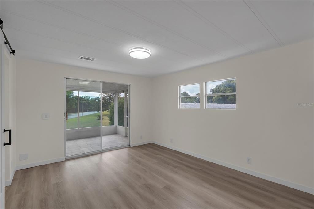 Active With Contract: $249,000 (2 beds, 2 baths, 1420 Square Feet)