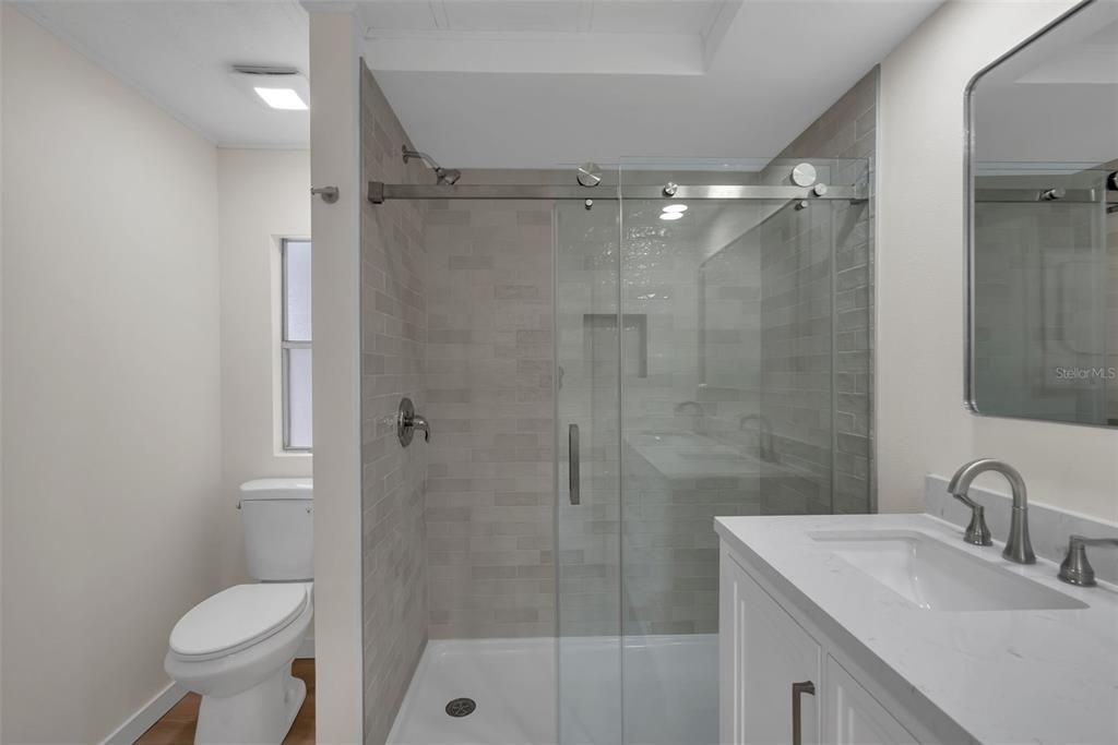 Active With Contract: $249,000 (2 beds, 2 baths, 1420 Square Feet)