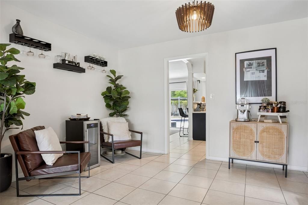 Active With Contract: $399,900 (3 beds, 2 baths, 1736 Square Feet)