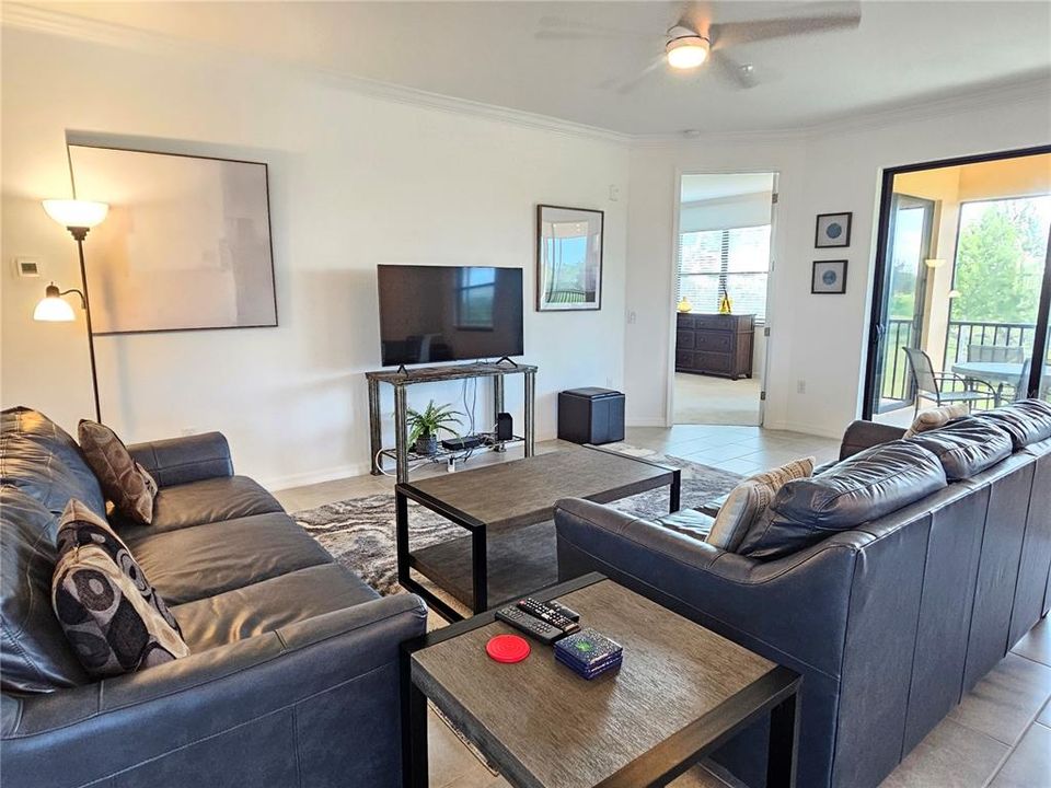 For Rent: $6,300 (3 beds, 2 baths, 2284 Square Feet)