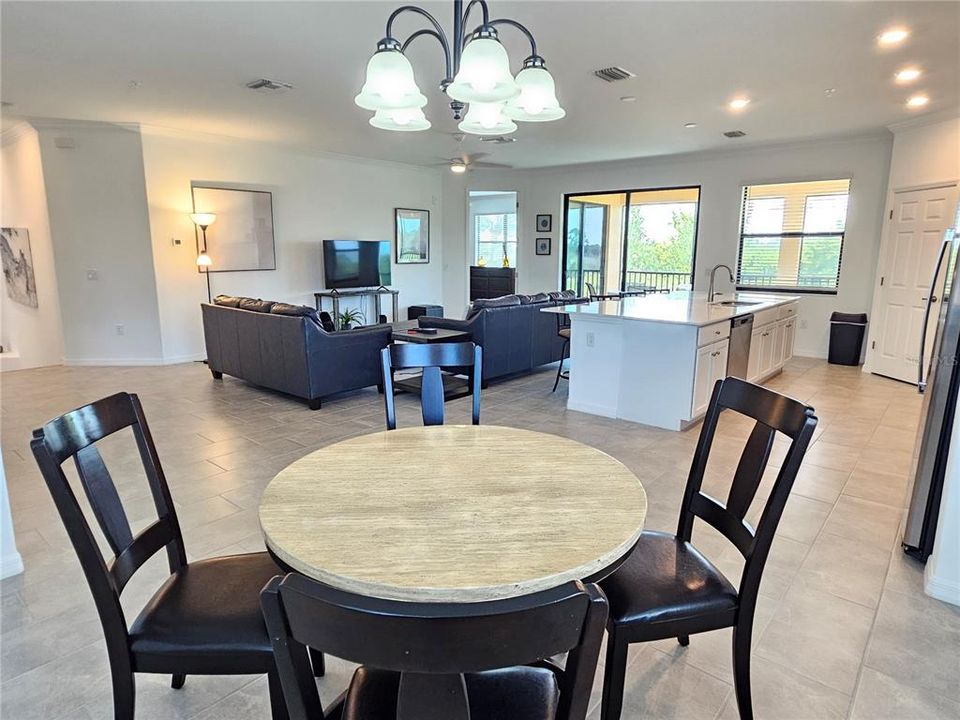 For Rent: $6,300 (3 beds, 2 baths, 2284 Square Feet)