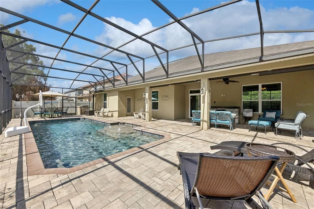 For Sale: $824,900 (5 beds, 4 baths, 3739 Square Feet)