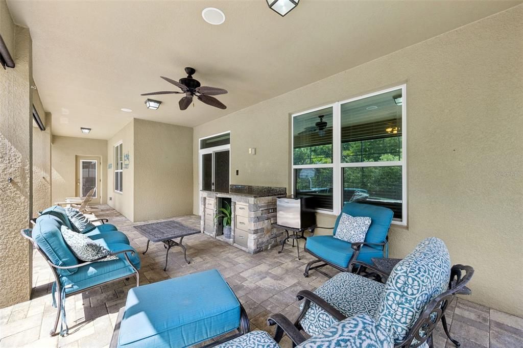 For Sale: $824,900 (5 beds, 4 baths, 3739 Square Feet)