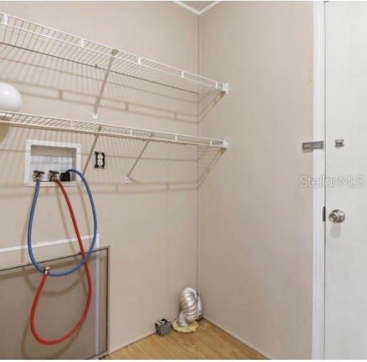 For Sale: $280,000 (3 beds, 2 baths, 1248 Square Feet)
