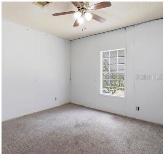 For Sale: $280,000 (3 beds, 2 baths, 1248 Square Feet)