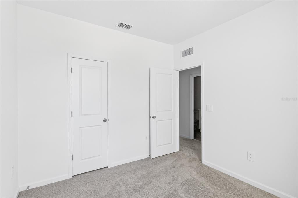 En Renta: $1,950 (3 camas, 2 baños, 1768 Pies cuadrados)