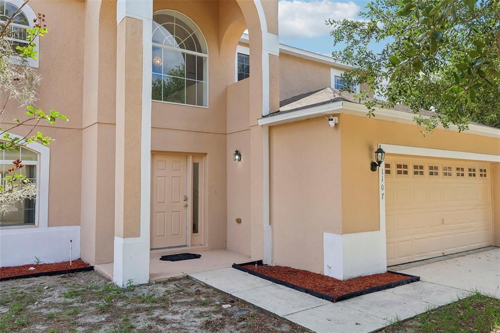 На продажу: $399,000 (4 спален, 2 ванн, 2806 Квадратных фут)
