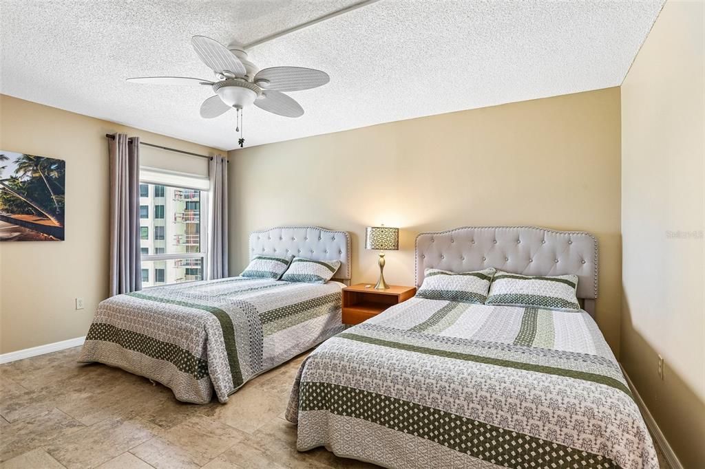 For Sale: $659,900 (2 beds, 2 baths, 1264 Square Feet)